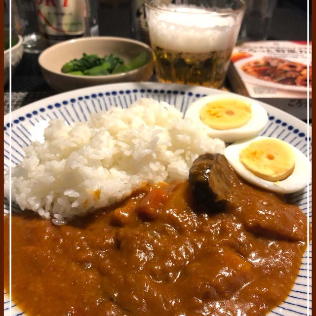 遅くなった夜のレトルトカレー