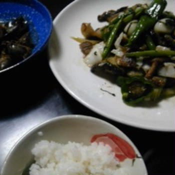 残りの牛すじで・・・