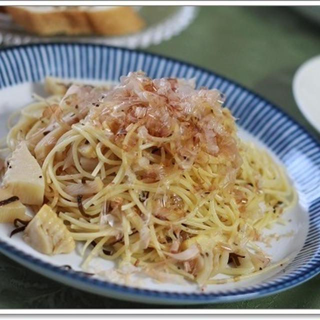 冷凍しておいた筍で♪筍と塩昆布の和風パスタ☆