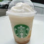 今日のおやつ♪ スターバックスコーヒー 「ジューシー ピーチ フラペチーノ(R)」