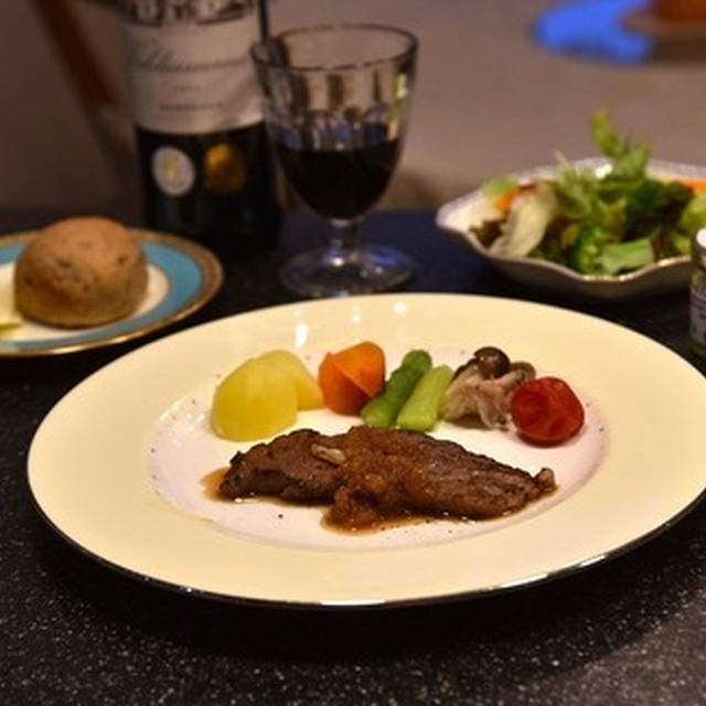 ひとり夕飯。。