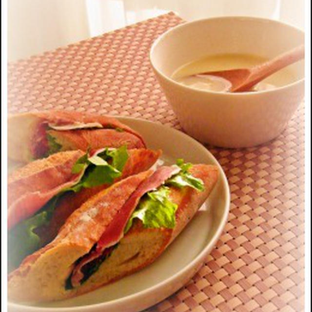 朝ごはん と おやつ
