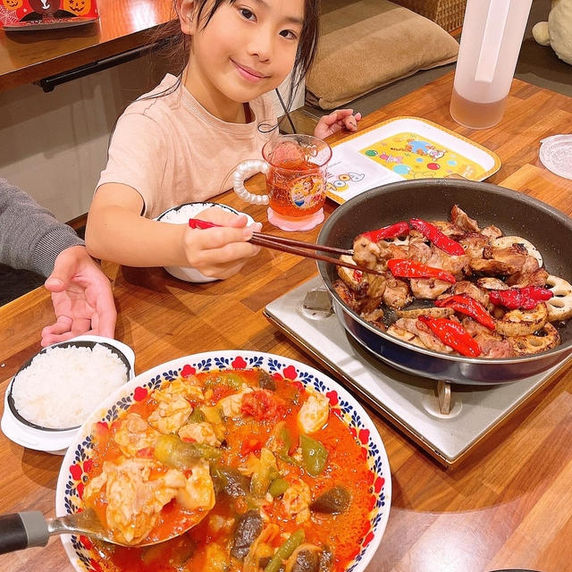 炊飯器でチキンのトマト煮です！！