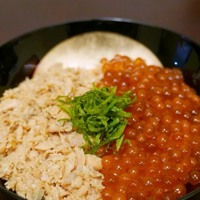 鮭とイクラの親子丼