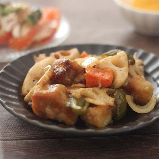 高野豆腐で鶏と彩り野菜の黒酢あん風とダイエットごはん献立