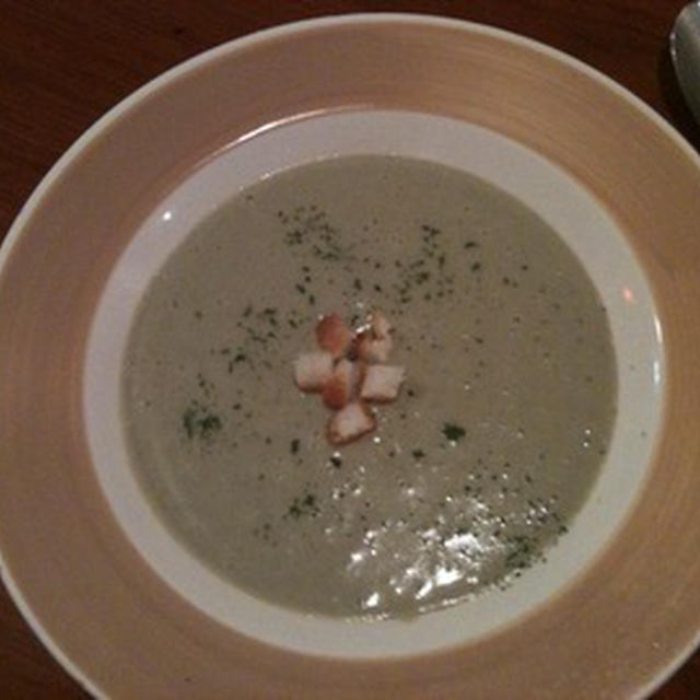冷製シリーズその1　そら豆のポタージュ