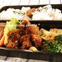 * 豚ｺﾏ ｶﾂ・豆あじ唐揚げ お弁当
