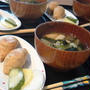 山菜いなりと具だくさん汁朝ごはん。