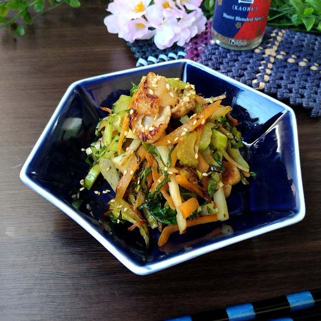 エコ・クッキング☆こんがり鶏皮とカリフラワーの茎や葉で作る無限おつまみ〜馨スパイスを使って〜