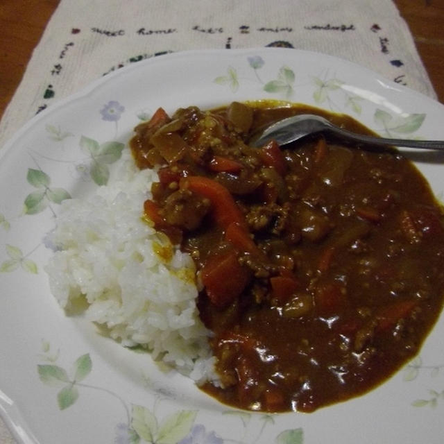 米粉で簡単、キーマカレー風のカレー