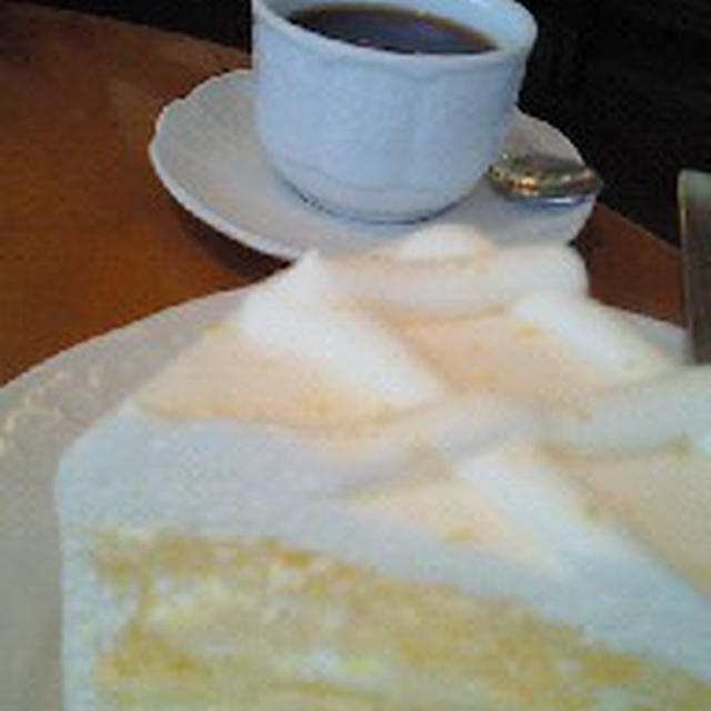 １ピース完食は久しぶり、ハーブスのケーキ