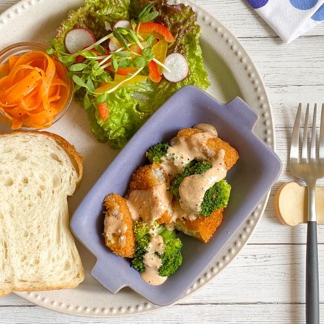 ＊白身フライとブロッコリーのマヨソースがけdeお昼ごパン＊