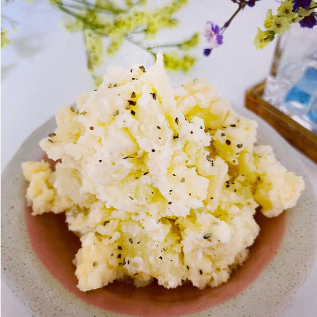 濃厚でクリーミーなポテトサラダ 3種類のチーズ入り By Miyabiさん レシピブログ 料理ブログのレシピ満載