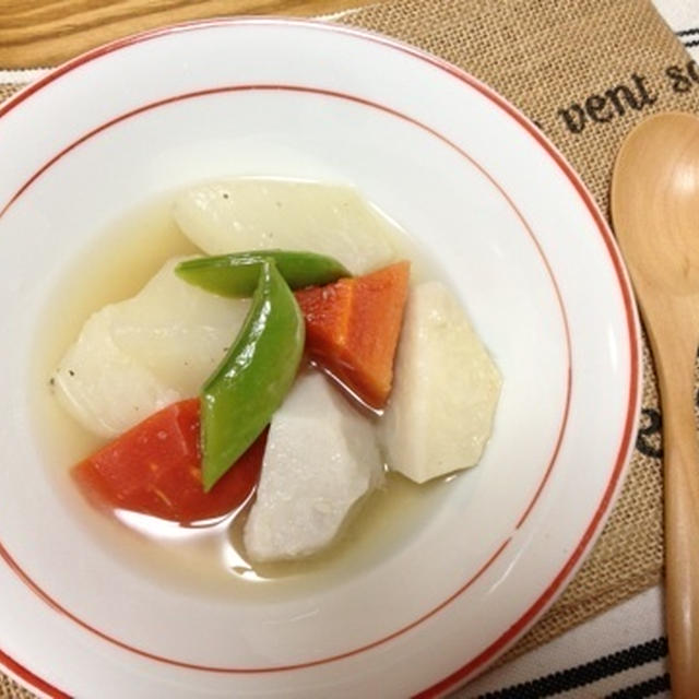 おうちカフェごはん　里芋とカブのとろとろ、とろぉ〜り和風ポトフ