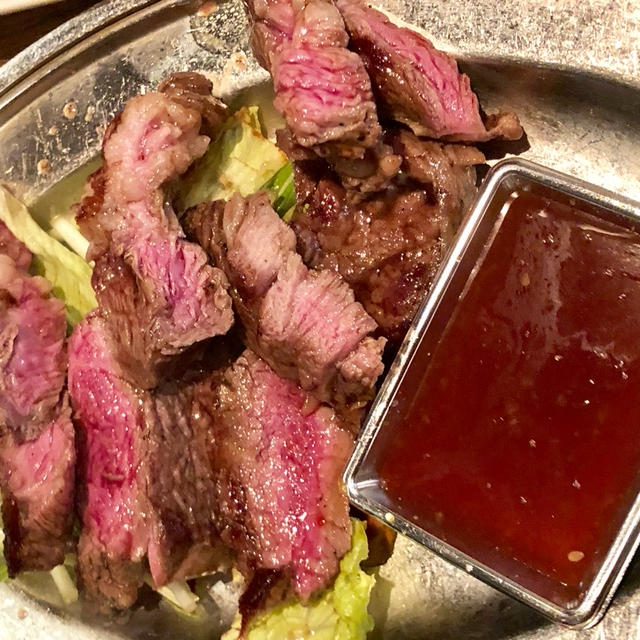 御影 ライオン堂　料理が色々楽しめる立ち飲み　ビーフステーキがオススメ！