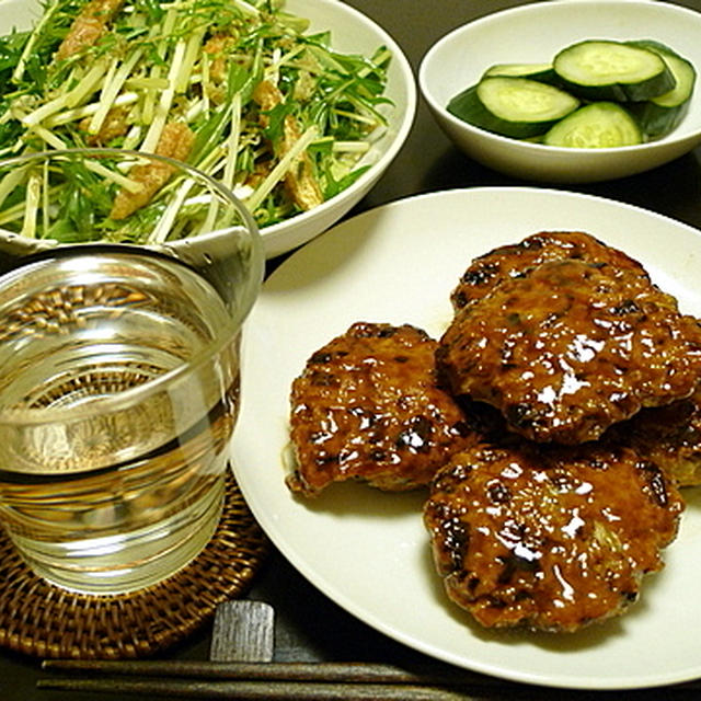 日本酒に合うツマミ。「鶏のつくね」