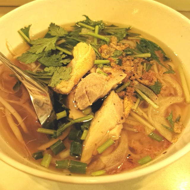【大船・富士見町】なまめん フォーヤン＠こんなところにベトナム料理屋さんが！フォーや本格的な一品料理もありコスパもいい。