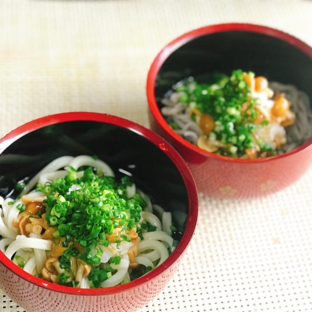 辛み大根で"辛み大根おろしうどん"と"辛み大根おろし蕎麦"