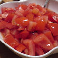 トマトの甘酸っぱいマリネサラダ
