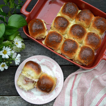 Ham and Cheese Sliders ハムとチーズのスライダー