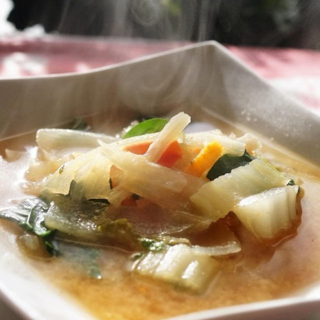 ■簡単5分副菜【長芋とトマト入り　味噌スープ】和洋折衷・ヘルシー美味しい♪