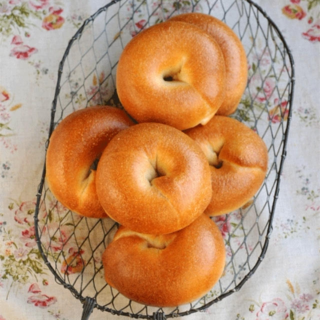 豆乳と全粒粉入りのベーグル