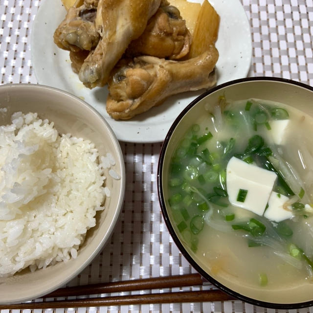 ママが風邪をひいた日のカンタン夕飯ご紹介。