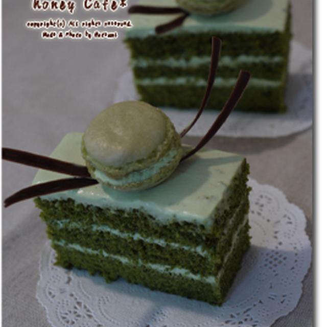 抹茶のミニケーキ