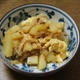 たまねぎとじゃがいも炒め、トリュフ味のスクランブルエッグ和えトリュフソー...
