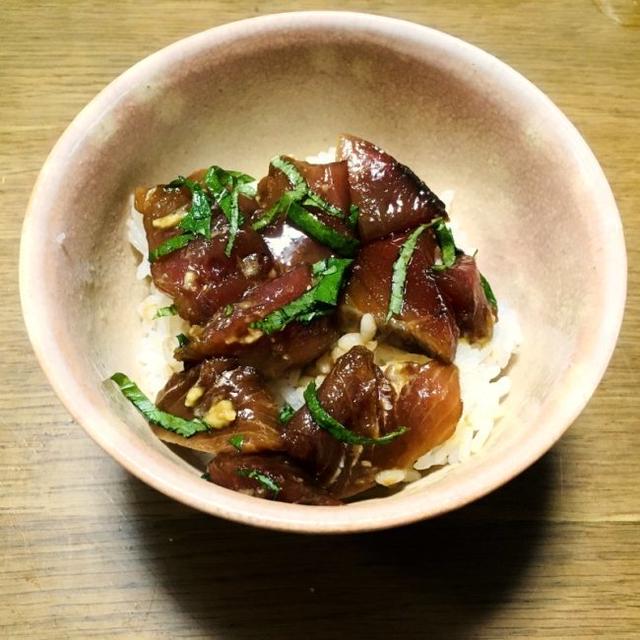 カツオのヅケ丼　＆連休は、大善寺玉垂宮へ