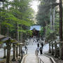 三峯神社。と ビストロ酒場。