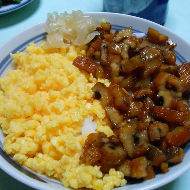 甘辛うまー♪の　アナゴと炒り卵の二色丼