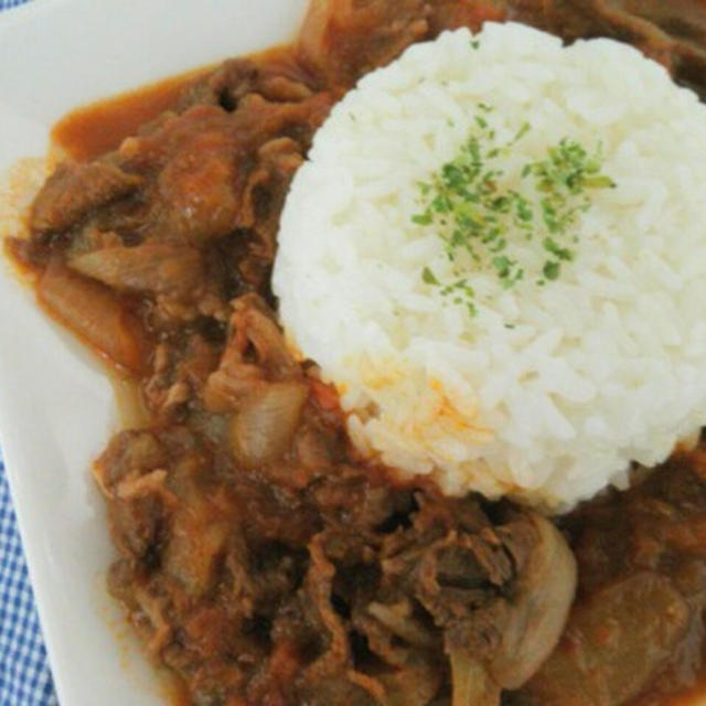 隠し味は焼き肉のタレ♪簡単ビーフストロガノフ風☆