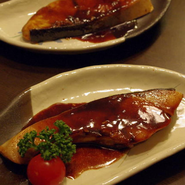 タレが絶品！鰤の味噌照焼き