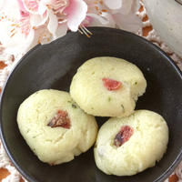 「チンするレシピ　クッキーマジック」で緑茶のクッキー（シンプル＆桜）