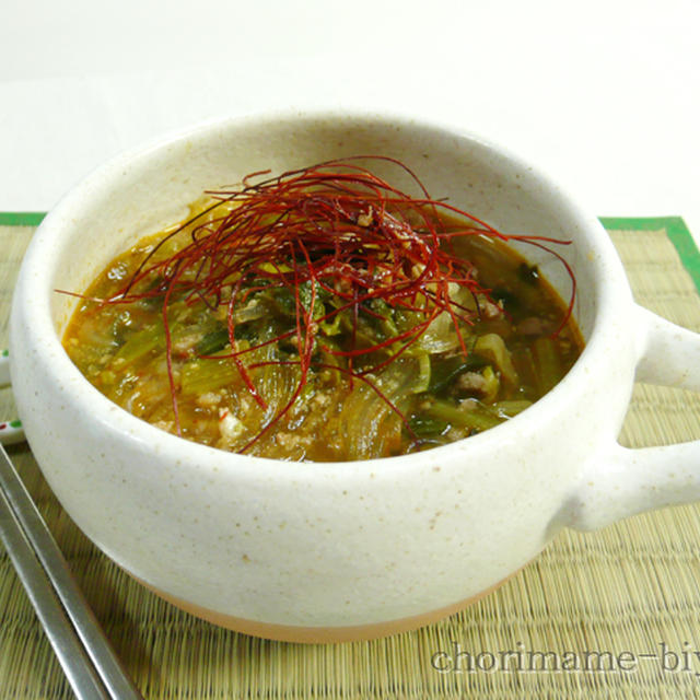 ほうれん草たっぷり♪ノンオイル坦々春雨スープ