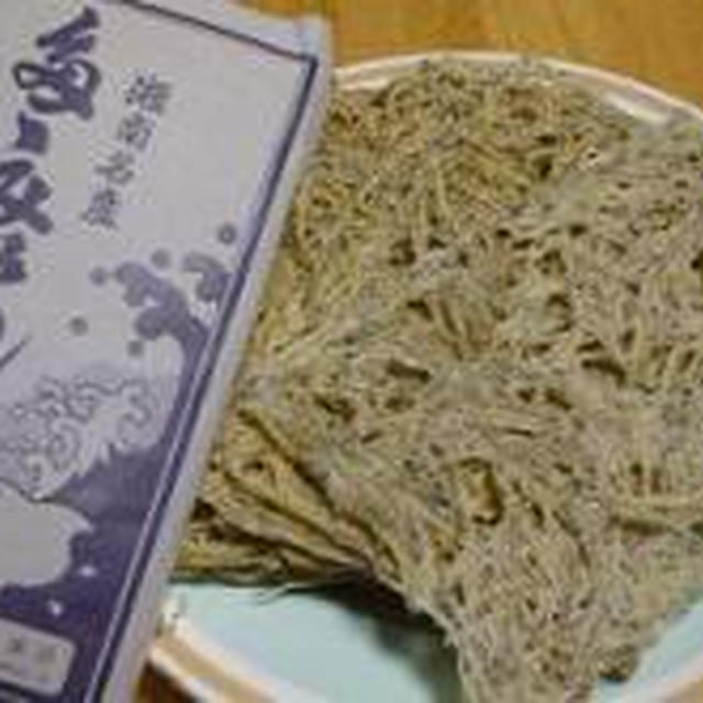 簡単便利なおつまみ！湘南名産たたみいわし