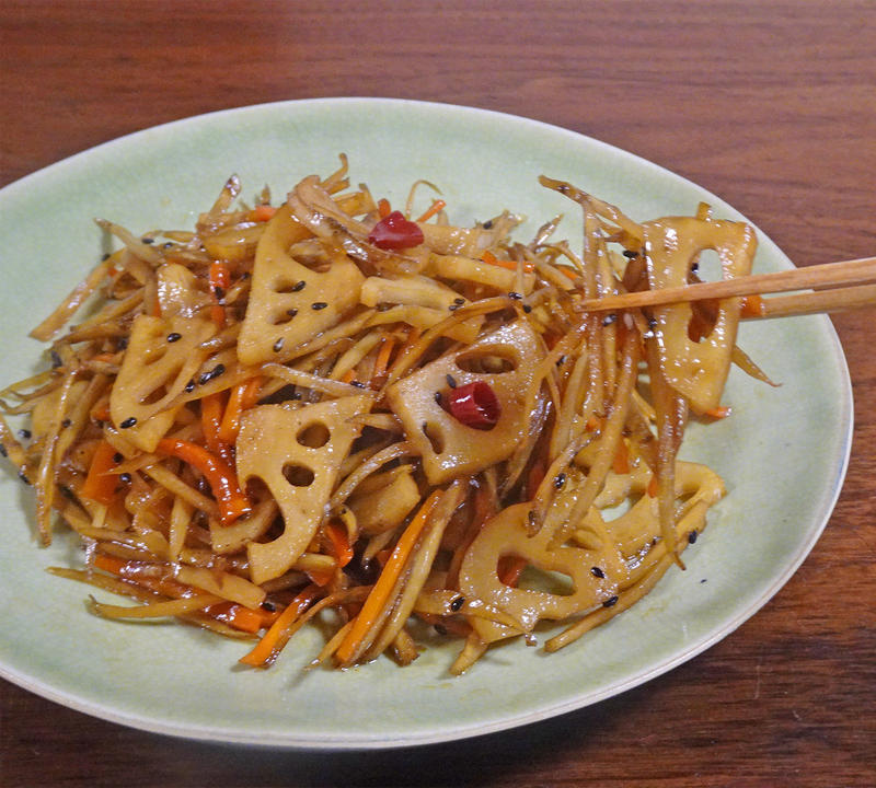 シャキうま 根菜の三重奏～♪ れんこんが主役の甘辛きんぴら