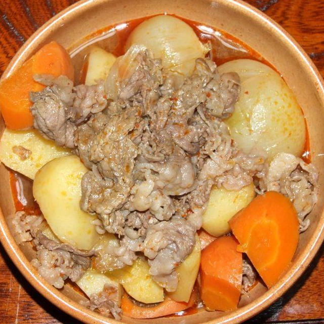 定番！ピリ辛肉じゃが