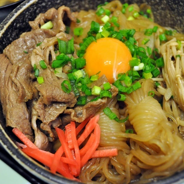 すき煮MIX丼