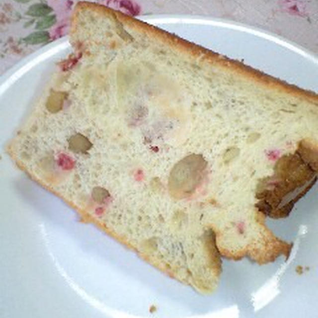 いちごシフォンケーキ