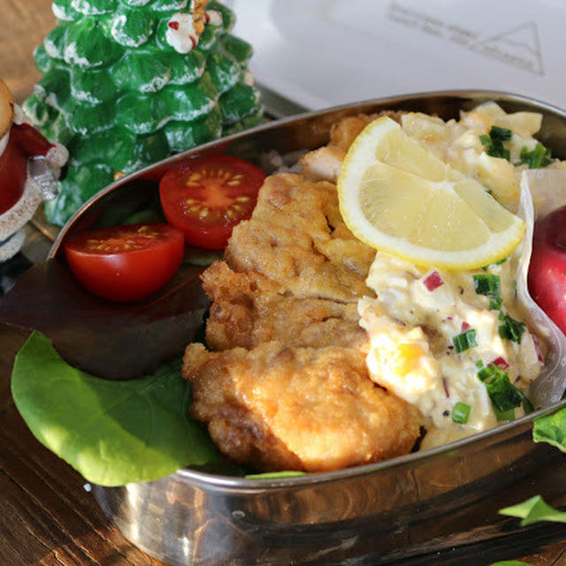 チキン南蛮乗っけ弁当！