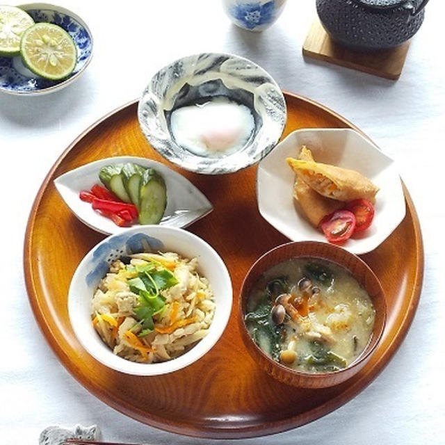 ロティサリーチキンで作る♪ 鶏とごぼうの炊き込みご飯