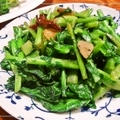 菜の花をオリーブオイルで炒めて・・・蕎麦を炒めて