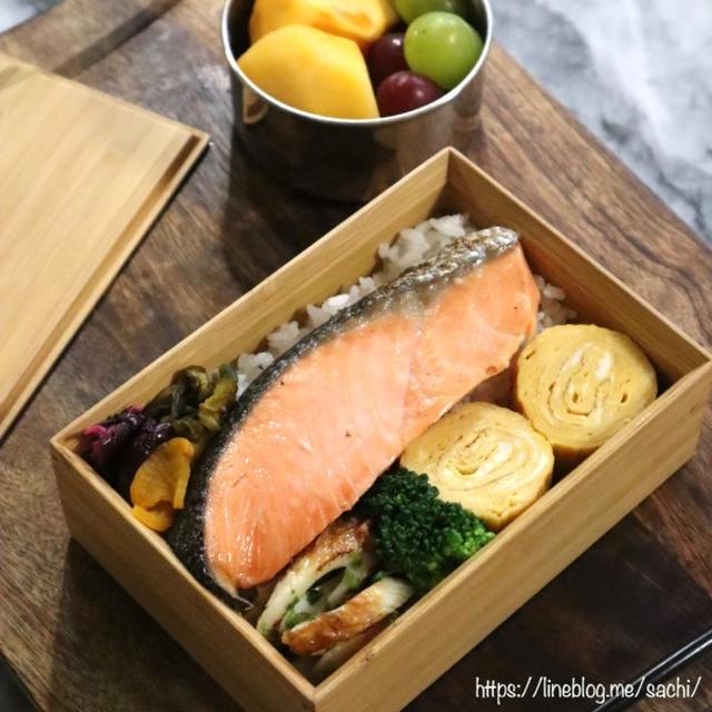 息子の＊鮭弁当♡【#お弁当#鮭】