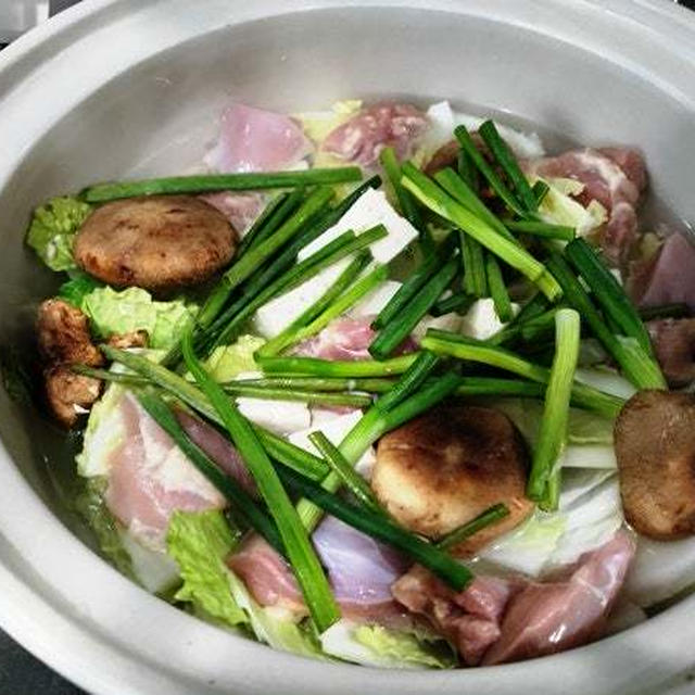 冷凍していない蟹のシーズンは終わった？ ～ 鶏の水炊き