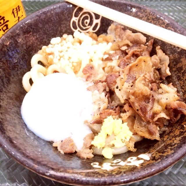 カップ麺13個
