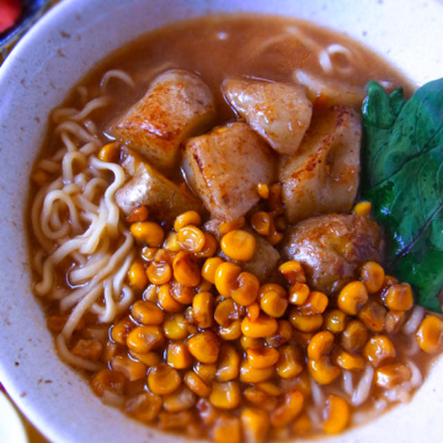 焦がしバターのじゃがコーン味噌ラーメン♪