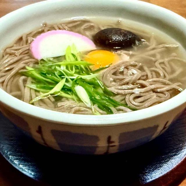 肌寒くて温蕎麦！