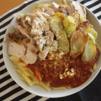 マ・マー早ゆでペンネ３分&お肉ごろごろミートソースｄｅボリューム満点ランチ